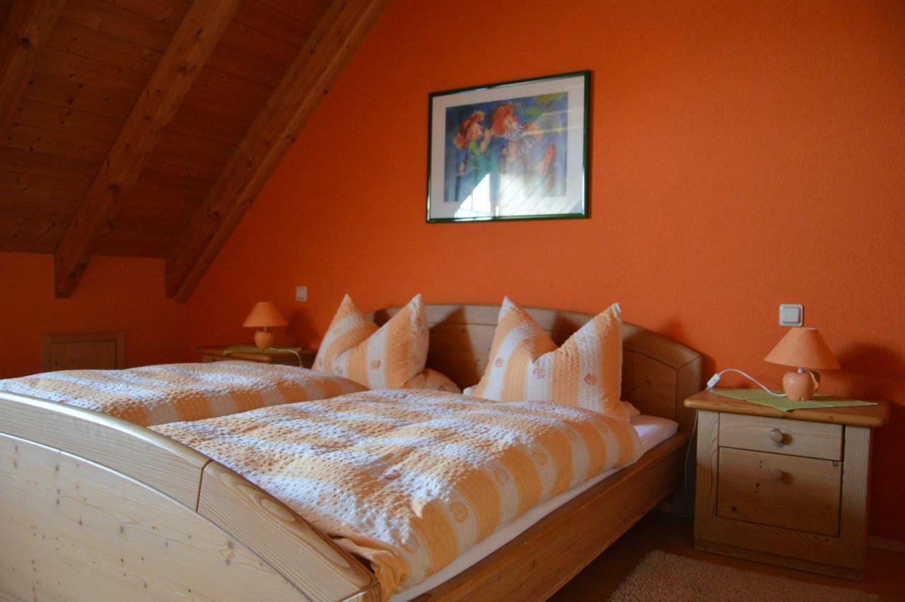 Apartamento Schuler-Petschler Obereisenheim Exterior foto